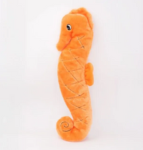 Load image into Gallery viewer, Jouet pour chien peluche Zippy Paws - Hippocampe 20 pouces