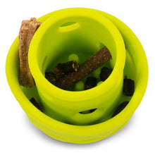 Charger l'image dans la galerie, Messy Mutts Jouet pour chien ''Totally Pooched, Puzzle'n Play'', Vert