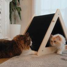 Load image into Gallery viewer, Noba Origin Le Tipi - Tente griffable pour chat - Gris - Triangle