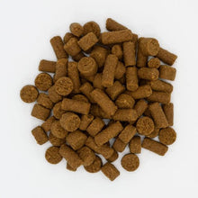 Load image into Gallery viewer, Oxbow Real Prey Rewards - Gâteries croquantes et moelleuses pour Furet - Saveur de dinde 3 oz
