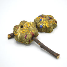 Charger l'image dans la galerie, Oxbow Enriched Life - Gâterie à Mâcher Pour Rongeur, Duo Fleurs En Fléole Des Prés