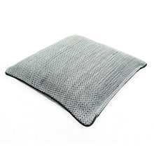 Charger l'image dans la galerie, Coussin Resploot, carré, peau de serpent grise, 50 x 50 cm (19,5 x 19,5 po) - Boutique Le Jardin Des Animaux -LitBoutique Le Jardin Des AnimauxVP1330