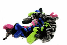 Charger l'image dans la galerie, Schum-Tug jouet pour chien en peluche tressé Medium Régulier - Boutique Le Jardin Des Animaux -jouet chienBoutique Le Jardin Des AnimauxSCG01100