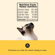 Load image into Gallery viewer, Benny Bully's Gâteries pour chat - Morceaux de coeurs de poulet 20 gr
