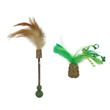 Load image into Gallery viewer, Bud'z Jouet pour chat - Duo Matatabi - Bâtonnet &amp; ananas festif avec herbe à chat compressée
