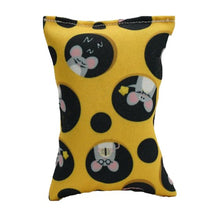 Charger l&#39;image dans la galerie, Define Planet Jouet pour chat - Pochette avec herbe à chat paquet de 2
