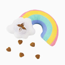 Charger l'image dans la galerie, Hugsmart "Meow Buddies" Jouet avec cachette à gâteries pour Chat - Duo licorne &amp; arc-en-ciel
