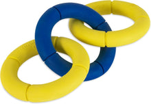Charger l'image dans la galerie, JW Pet Jouet pour chiens en caoutchouc naturel - Chaines Invincible Triple
