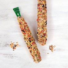 Charger l'image dans la galerie, Living World Gâteries pour pinsons - Bâtonnets aux fruits - Paquet de 2 - 60 gr

