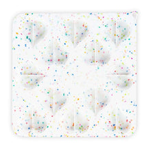 Load image into Gallery viewer, Messy Mutts Moules à biscuits pour cuire et congeler en forme de coeur, Confettis

