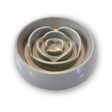 Charger l&#39;image dans la galerie, Messy Mutts Bol Ralentisseur pour chien ou chat - Gris Moucheté
