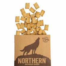 Charger l&#39;image dans la galerie, Northern Mini Mix - Biscuits sans blé pour chien, Oh Canada! Bacon + Poutine 450 gr

