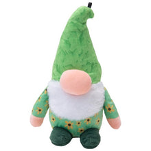 Charger l&#39;image dans la galerie, Snugarooz Jouet pour chien - Le gnome Meadow
