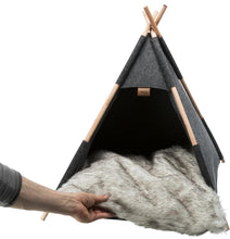 Charger l&#39;image dans la galerie, Abri Tipi trixie - Boutique Le Jardin Des Animaux -Griffoir, meuble et litBoutique Le Jardin Des AnimauxTRE36275
